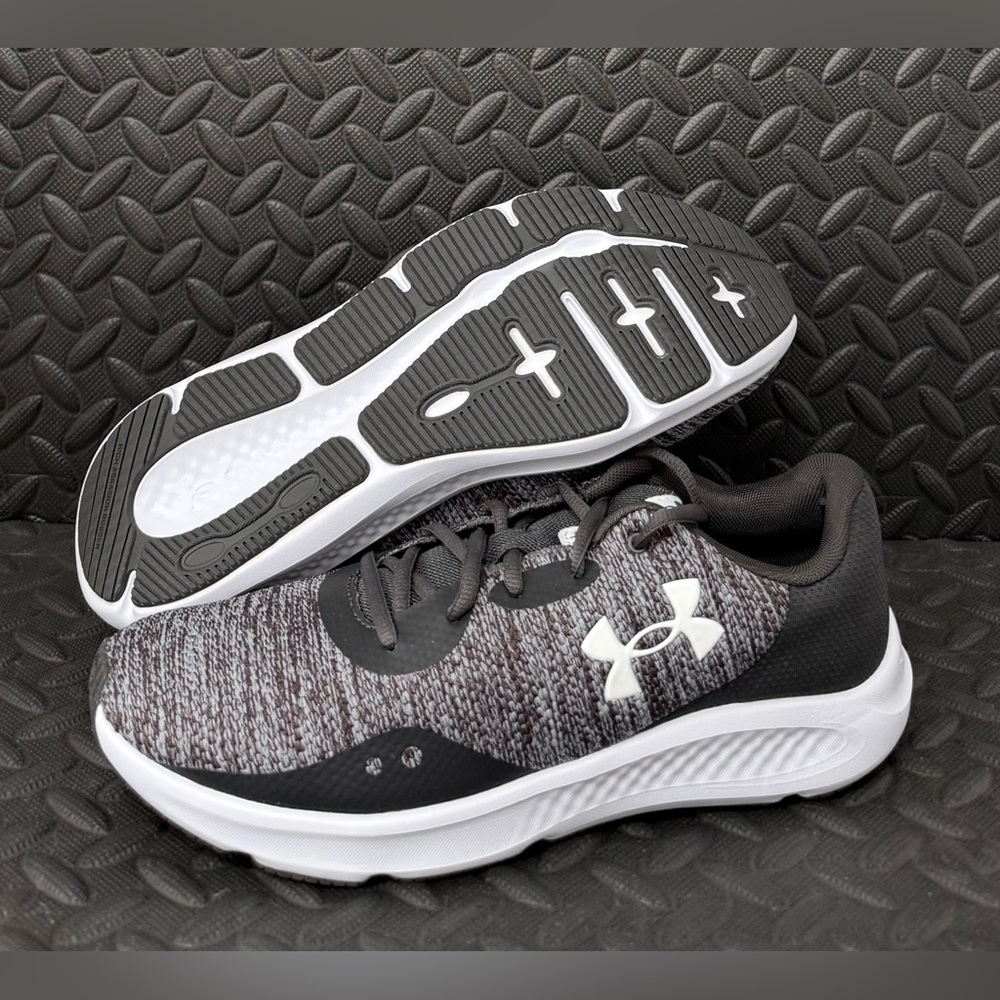 Under Armour UA Charged Pursuit 3 Twist Running Shoes Gray Mens Size 8.5